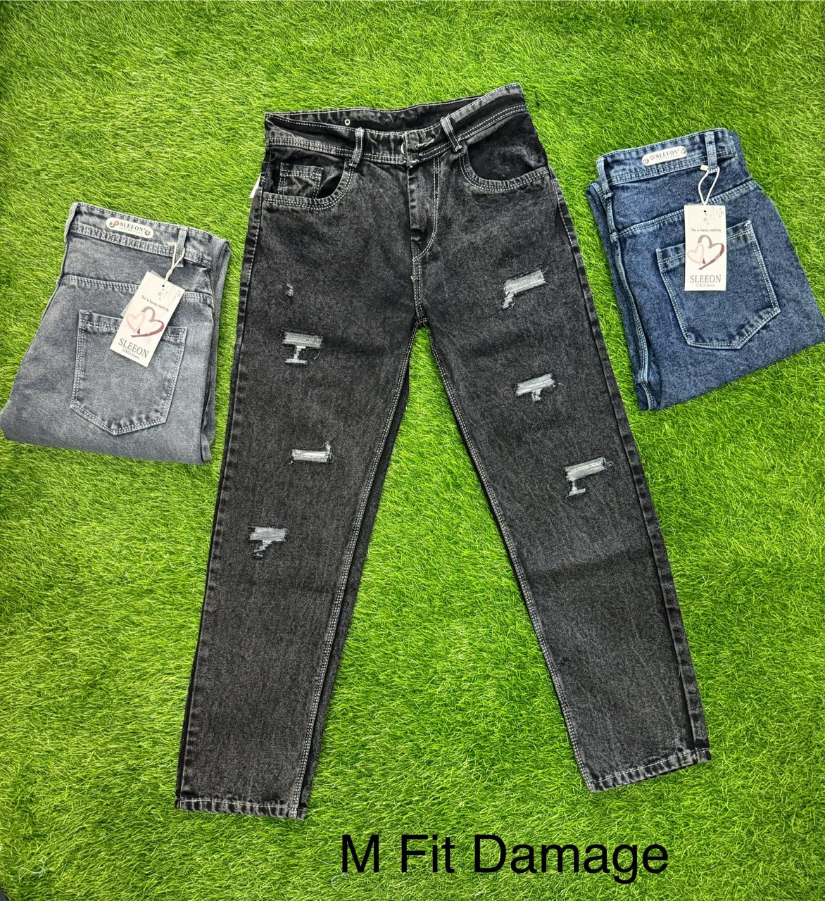 Premium MOM Fit distressed Jeans