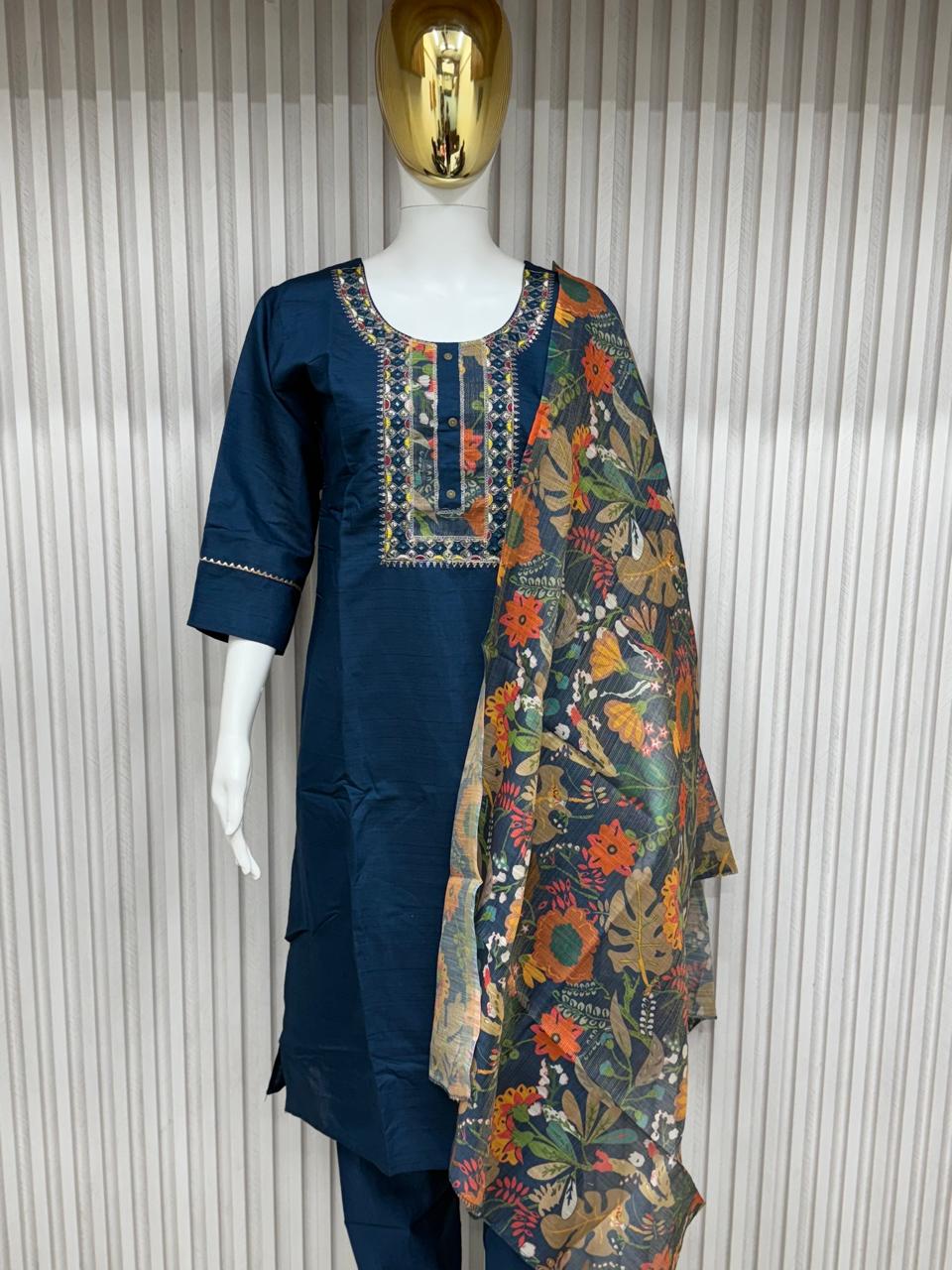 classic straight-cut kurti