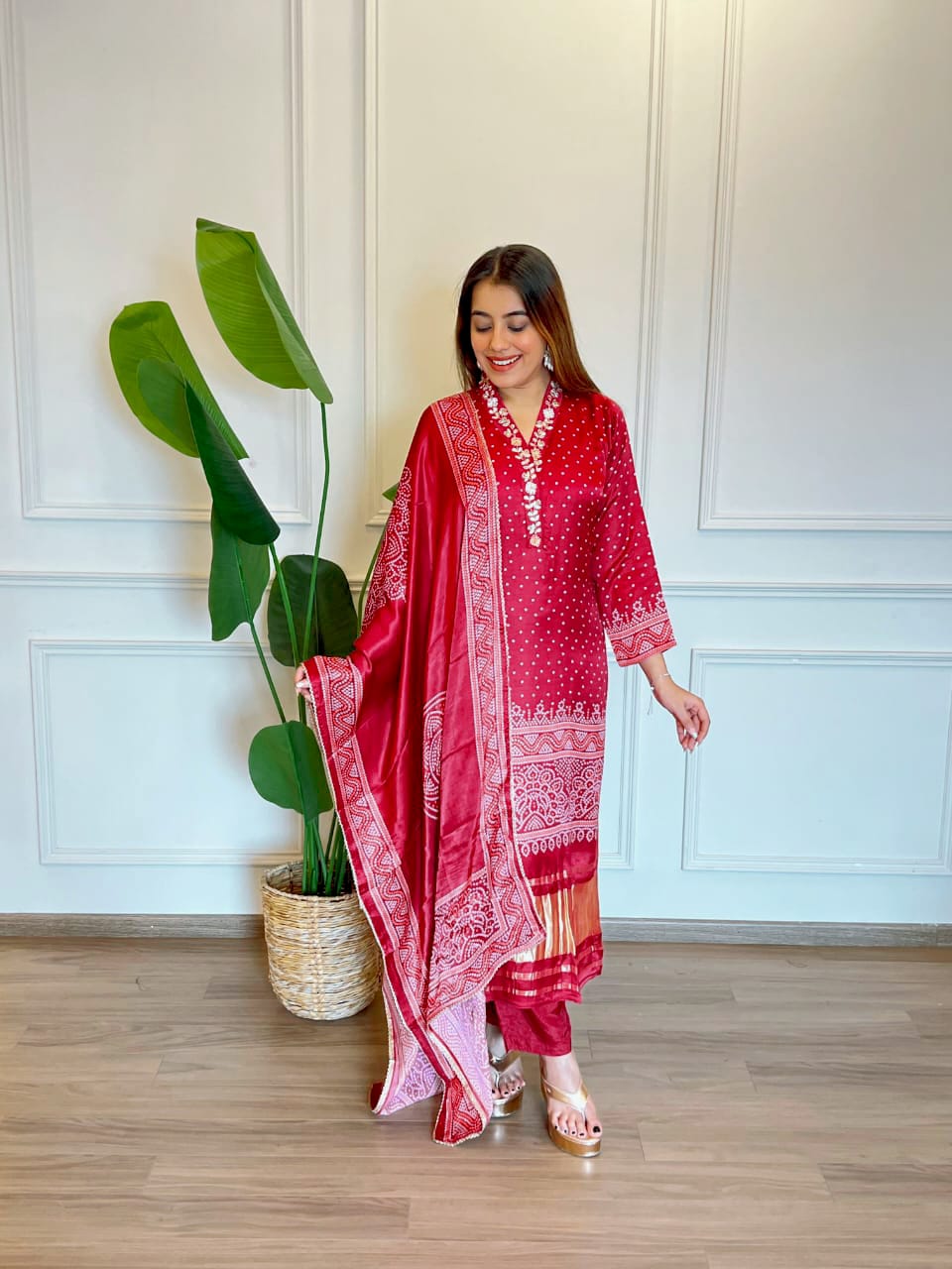 Chinon Silk Designer Festive Wear Set