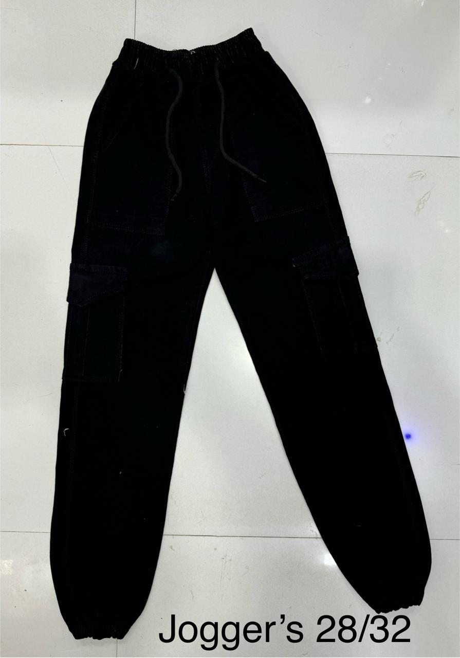 Zed Black Joggers Elastic belt