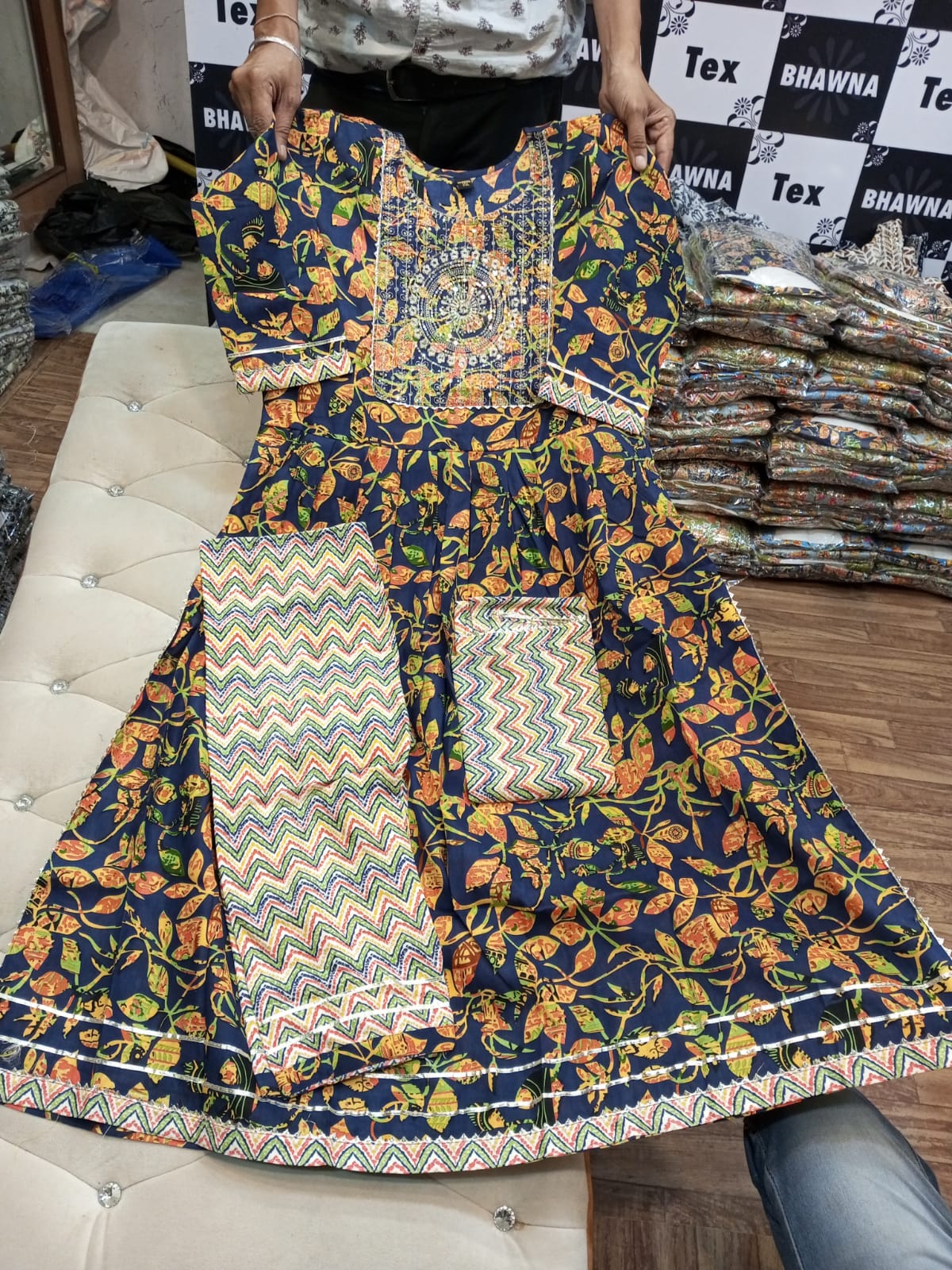 Rayon Ghera 3-Piece Kurti Set