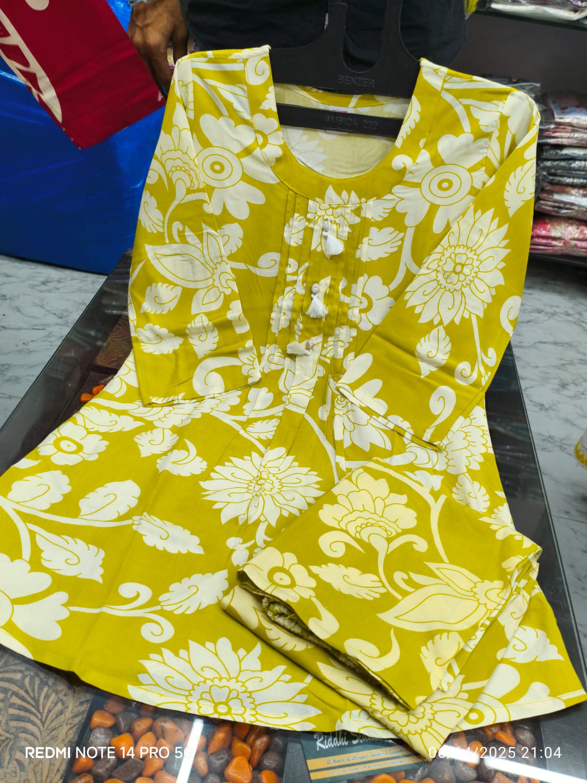 Short kurti co-ord set rayon 18kg