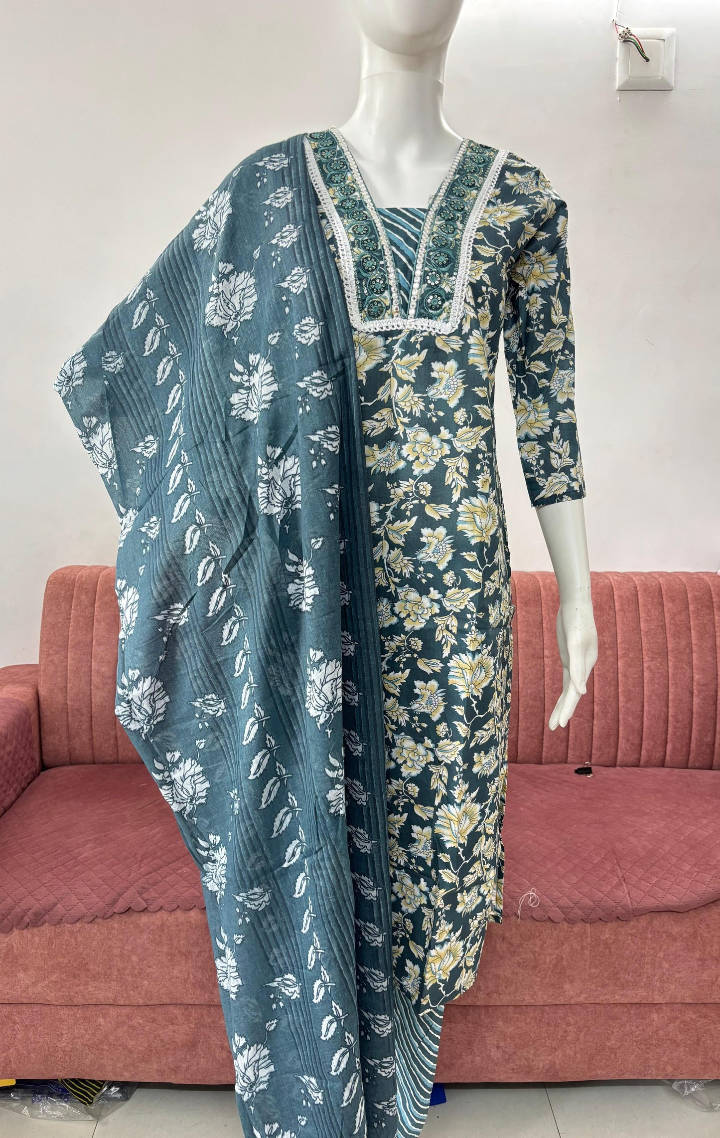 Stylish 40/60 Cotton Printed Kurta Set