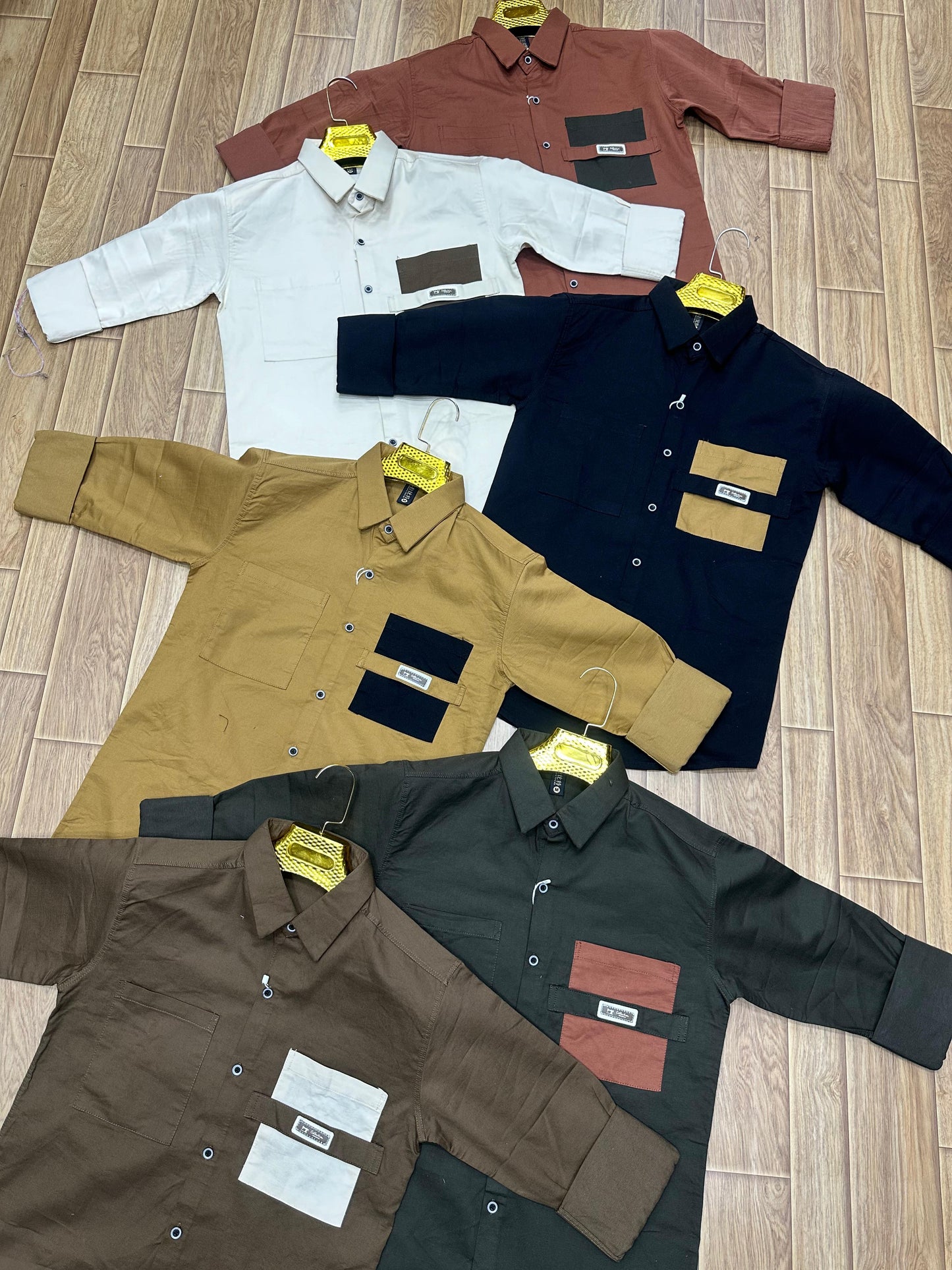 Luxurious Solid Color Men's Shirt with Subtle Sheen