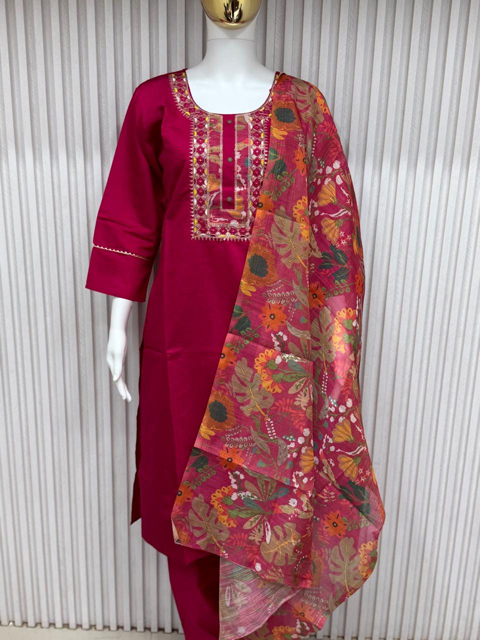 classic straight-cut kurti