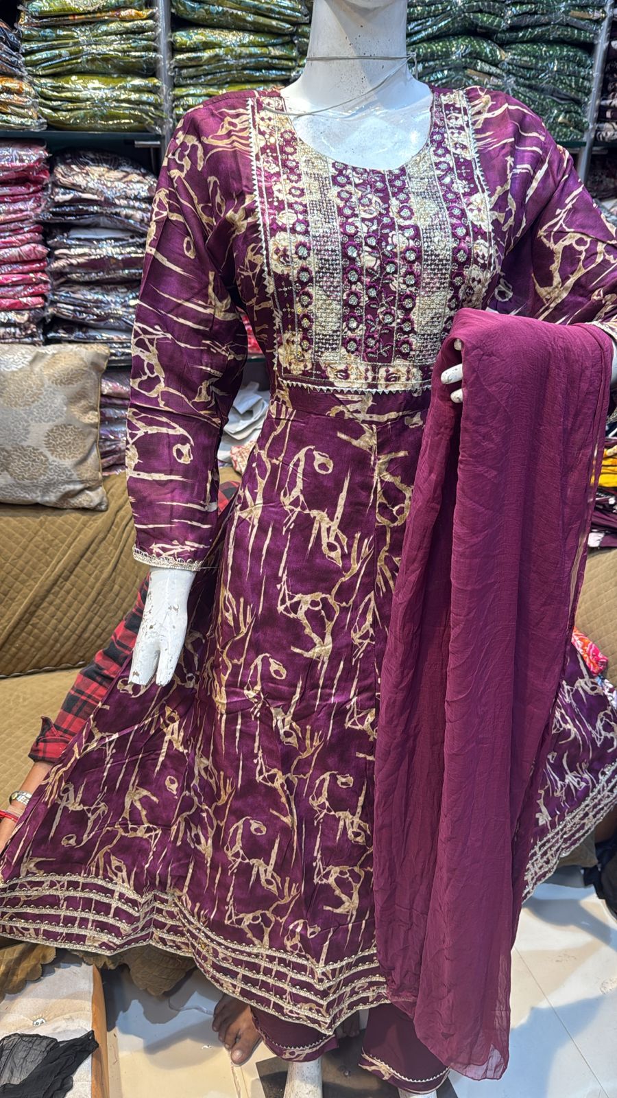 Rayon Ghera 3-Piece Kurti Set