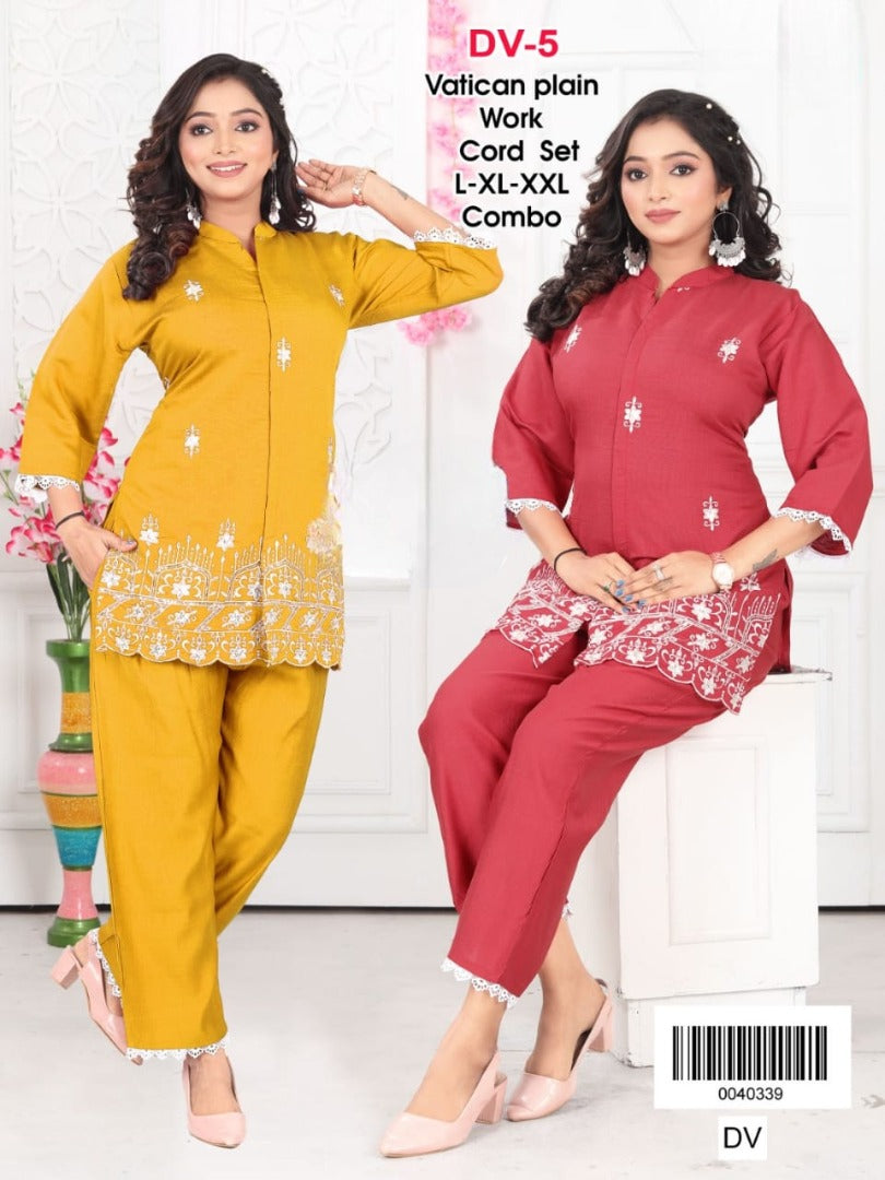 Vatican Plain 3-Piece Set with Embroidered Yoke